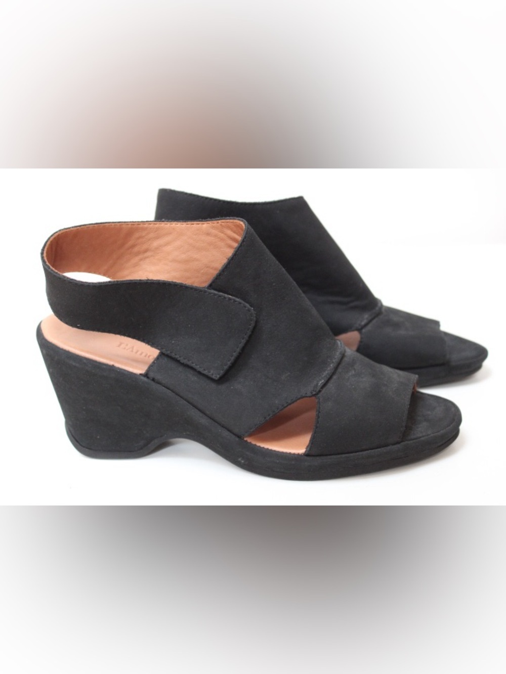 L'Amour Des Pieds Oswin wedges